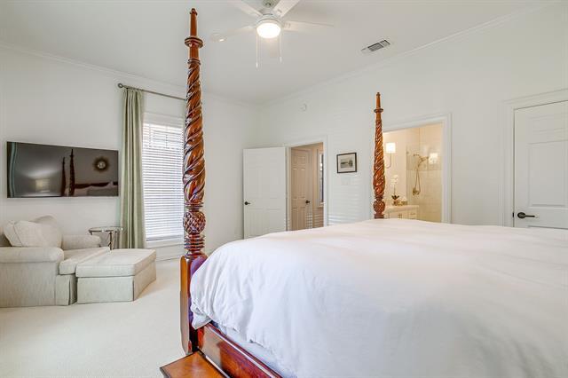 Building Photo - 1301 Belle Pl