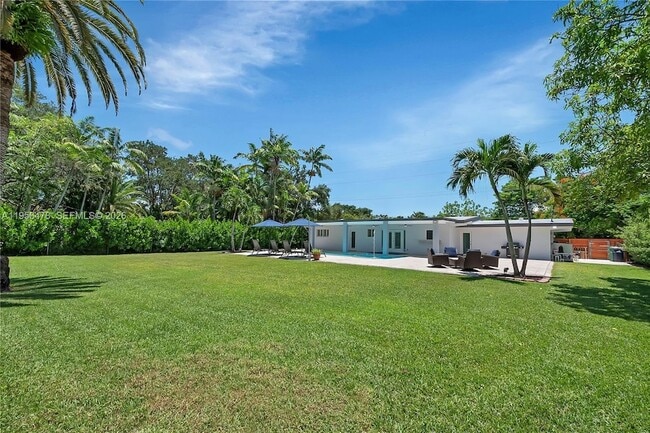 Building Photo - 8015 SW 136th St