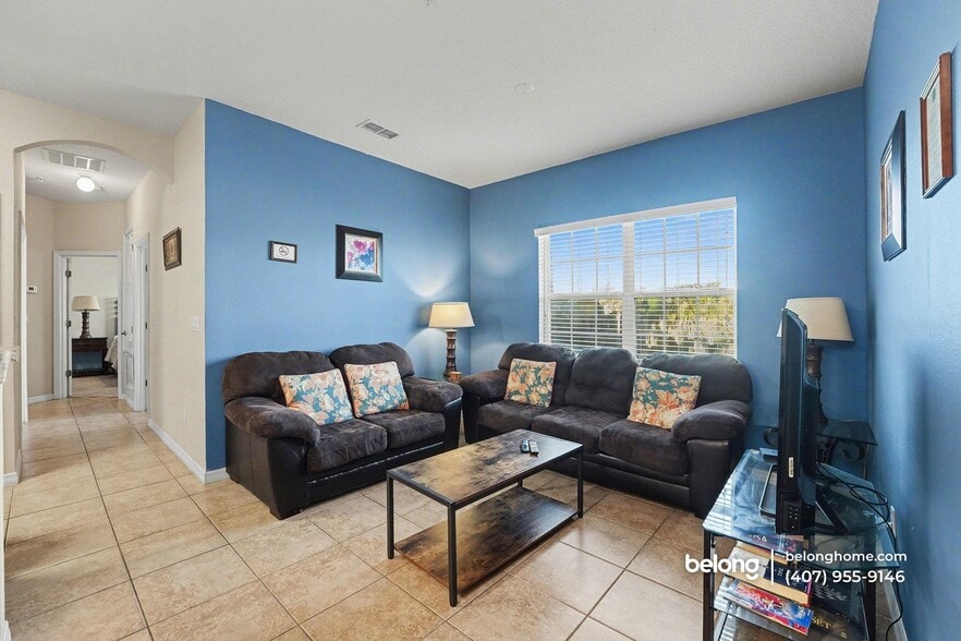 Building Photo - 2835 Oakwater Dr