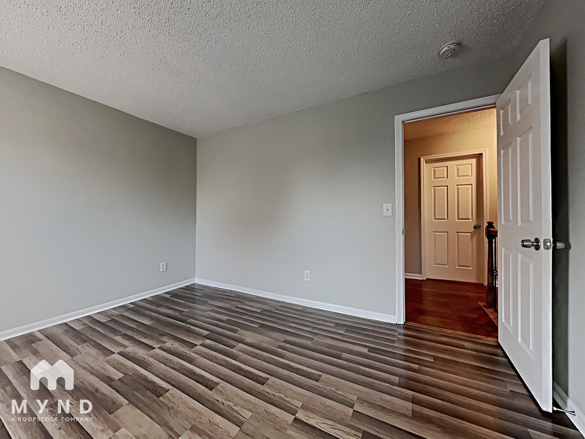 Building Photo - 4035 Coopersdale Rd