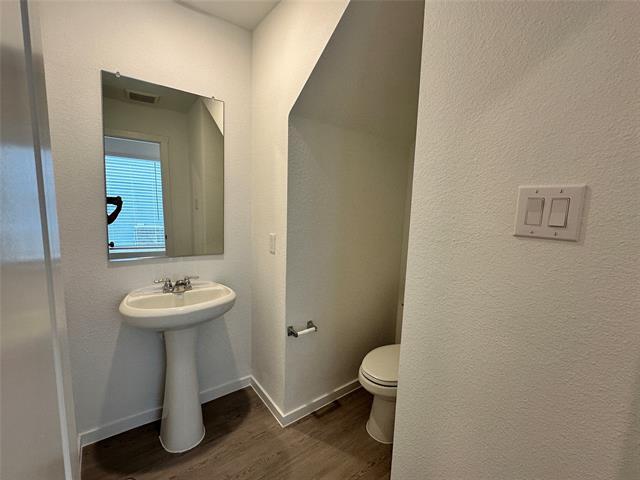 Building Photo - 914 Sandhill Crane Ln