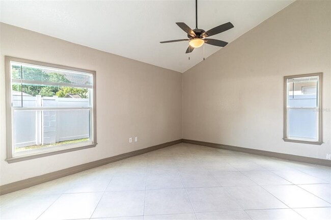 Building Photo - 148 Madalyn Ct
