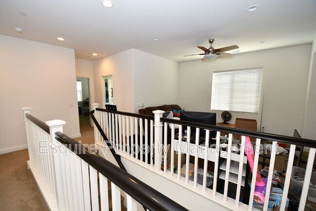 Building Photo - 505 Elm Cottage Ct