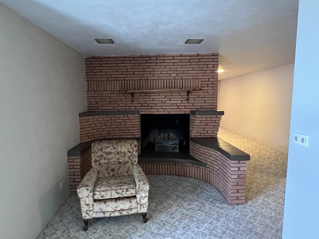 Building Photo - 5463 Rd 107