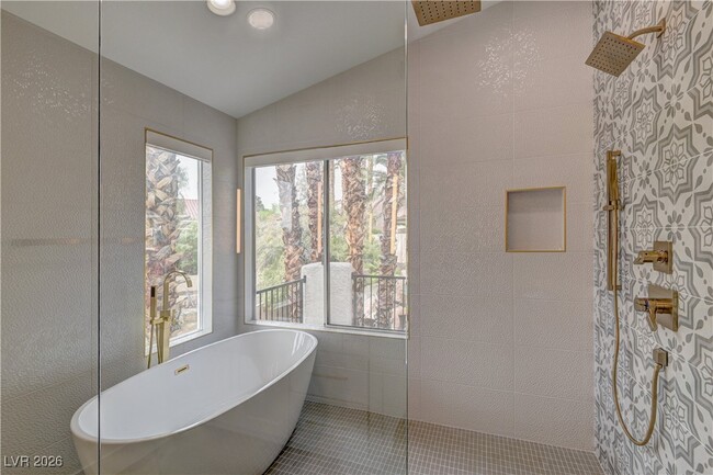 Building Photo - 9817 Park Brook Ave