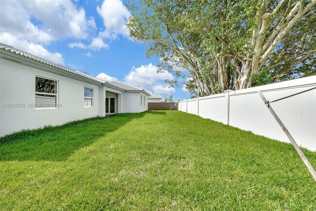 Building Photo - 27232 SW 159th Path