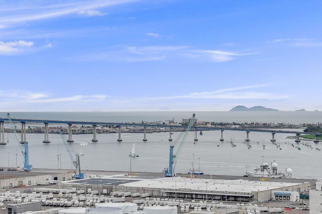 Building Photo - 321 Tenth Ave