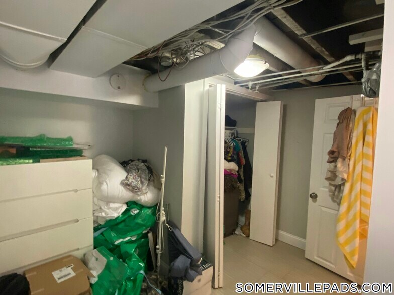 Building Photo - 60 Atherton St