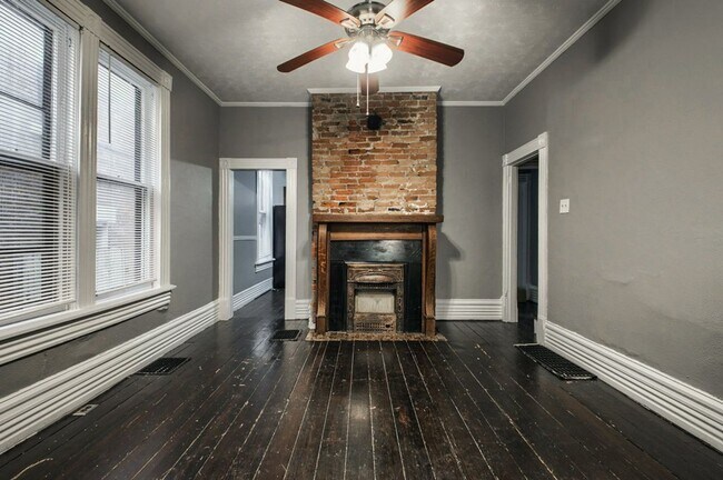 Building Photo - 226-228-228 Wilber Ave