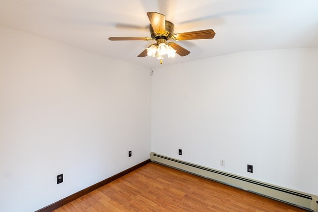 Building Photo - 29 Starlight Dr