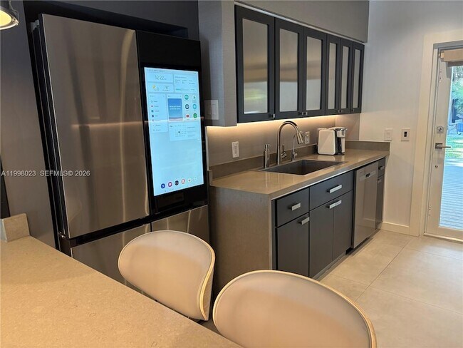 Building Photo - 1205 NE 17th Terrace