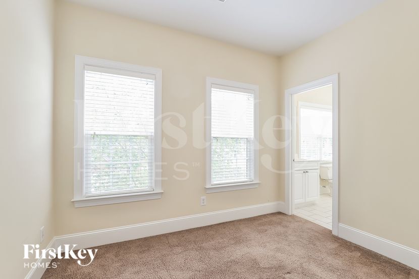 Building Photo - 4192 Cypress Grove Ln