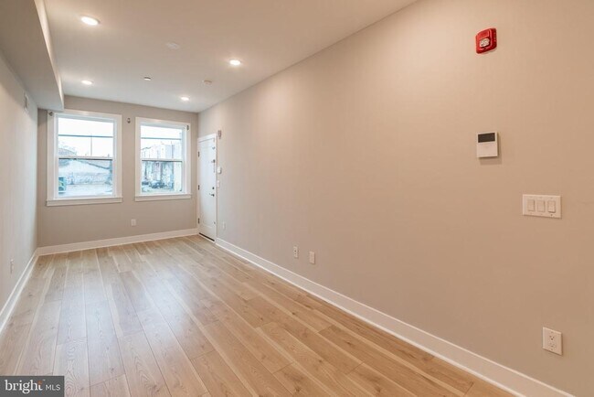 Building Photo - 1020 S 53rd St