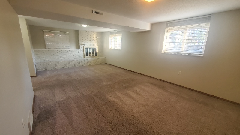Building Photo - 4887 Downing Dr
