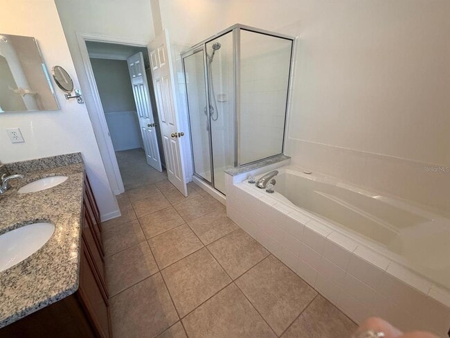 Building Photo - 8911 Silk Bay Pl