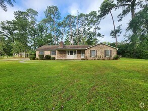 Building Photo - Spacious Brick Home on 1.18 Acres with Sun...