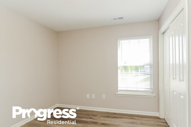 Building Photo - 6930 Ayrshire Glen Pl