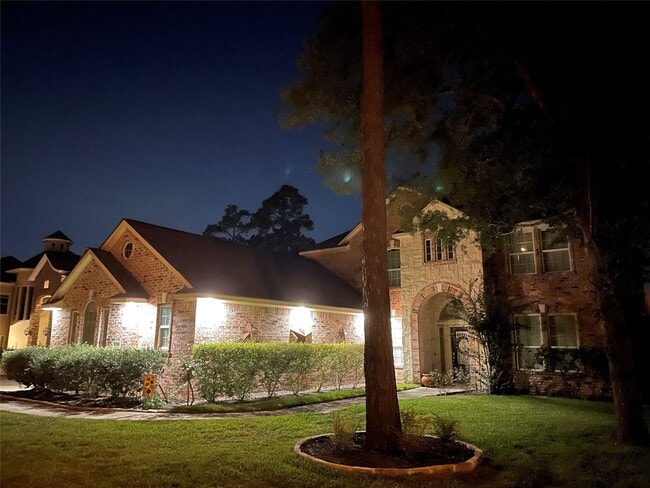 Building Photo - 25223 Hideaway Run Dr