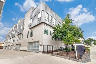 Building Photo - 4944 Camdale Ct