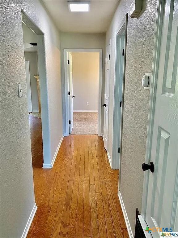 Building Photo - 3104 Valley Oaks Cir