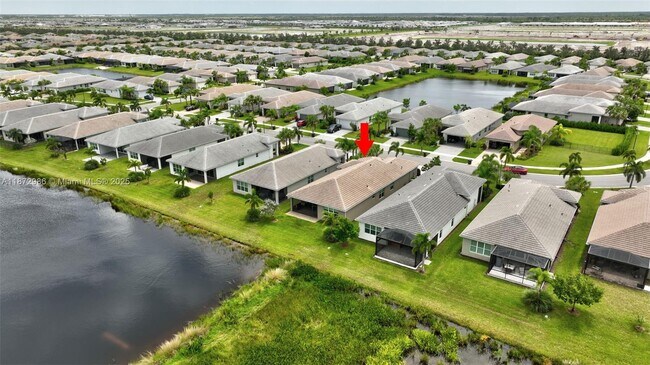 Building Photo - 13455 SW River Rock Rd