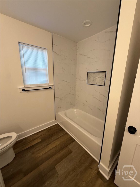 Building Photo - 9 Helmken St