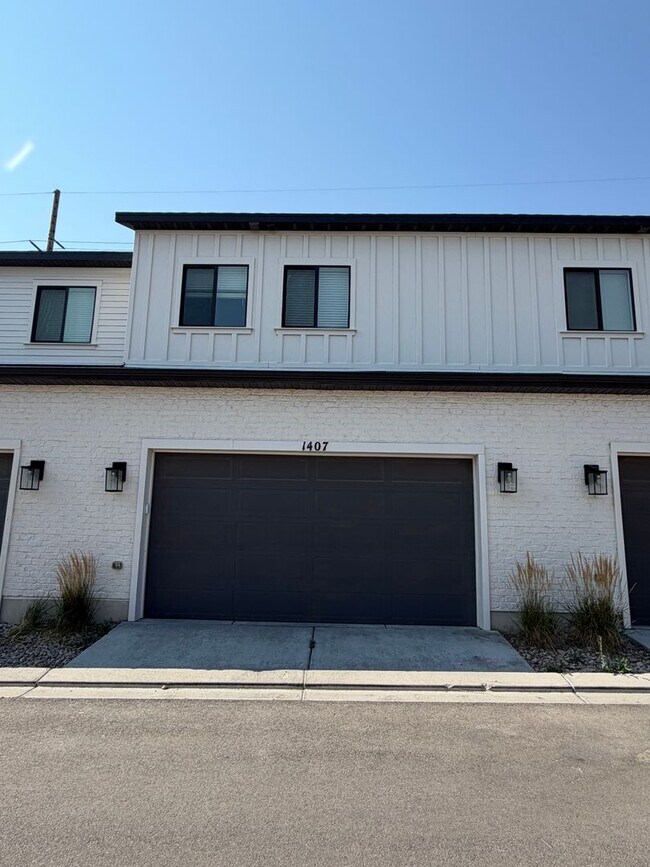Building Photo - 1407 W 11380 S