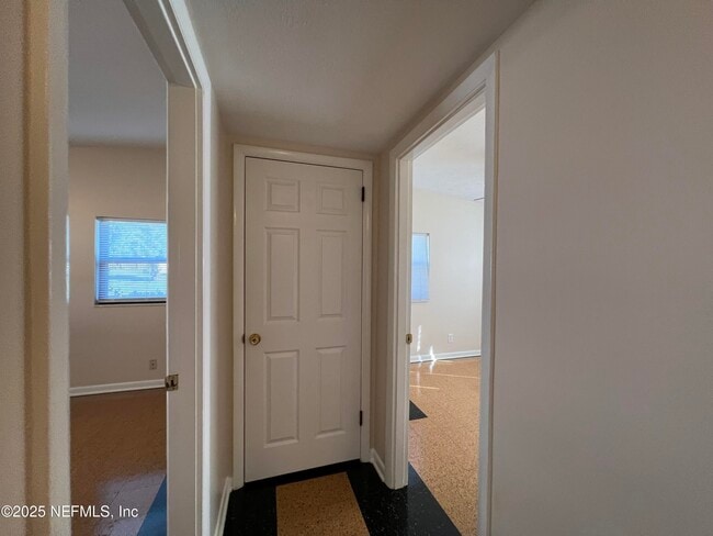 Building Photo - 11356 Renne Dr