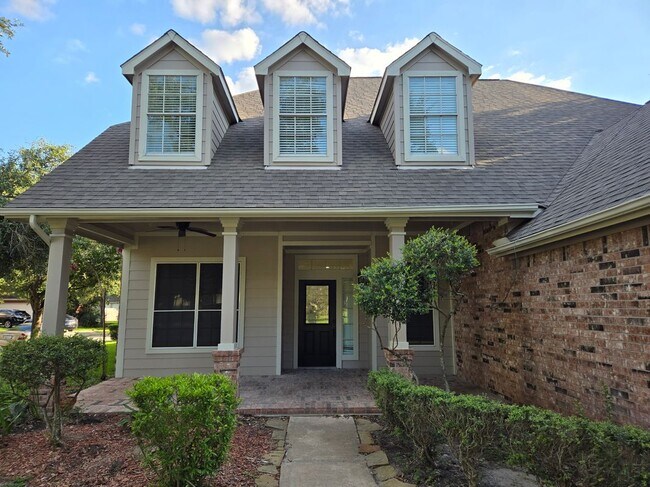 Building Photo - 5510 Cedaredge Ct