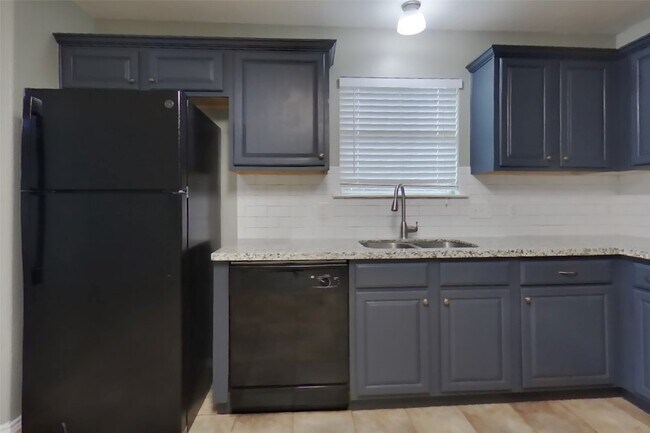 Building Photo - 24534 Osprey Point Dr