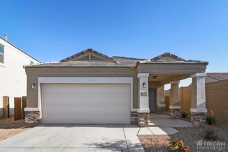 Building Photo - 30960 W Amelia Ave