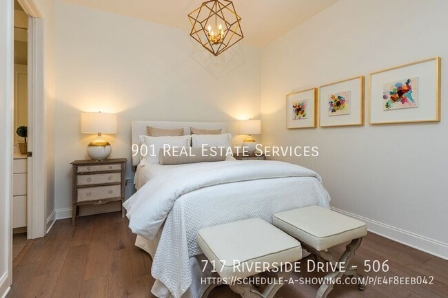 Building Photo - 717 Riverside Dr