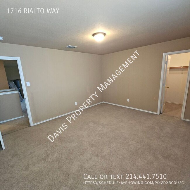 Building Photo - 1716 Rialto Way