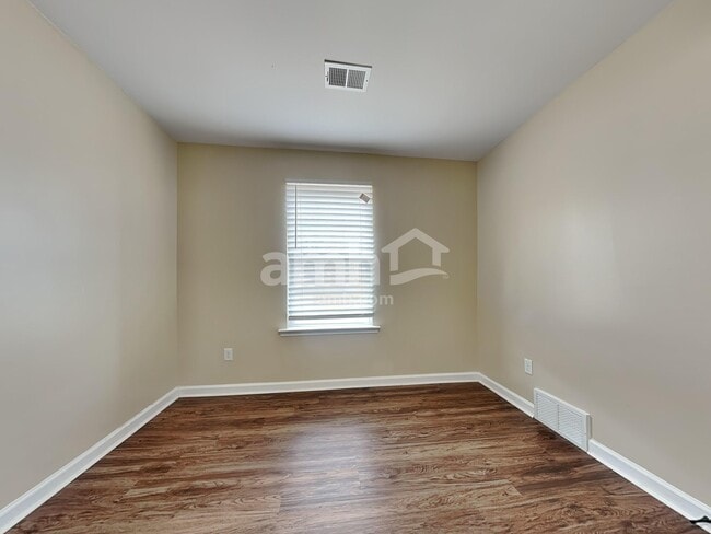 Building Photo - 4940 Grace View Ln