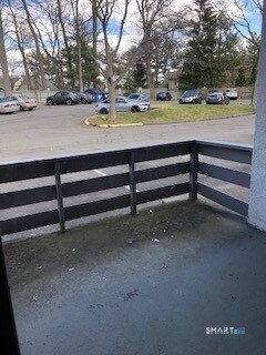 Building Photo - 106 Oakwood Ave