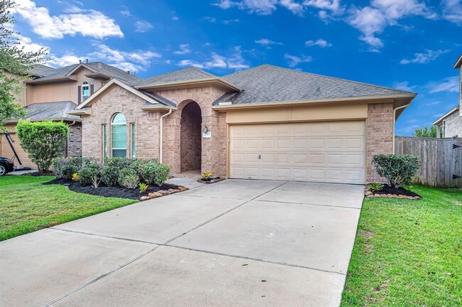 Building Photo - 27523 Huggins Crest Ct