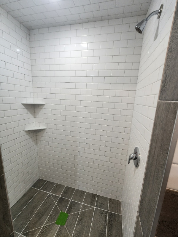 Building Photo - 151 S Main St