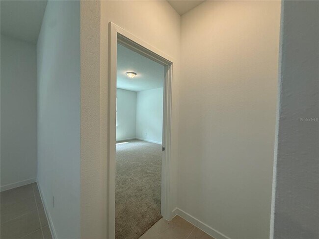 Building Photo - 3915 Big Sky Dr