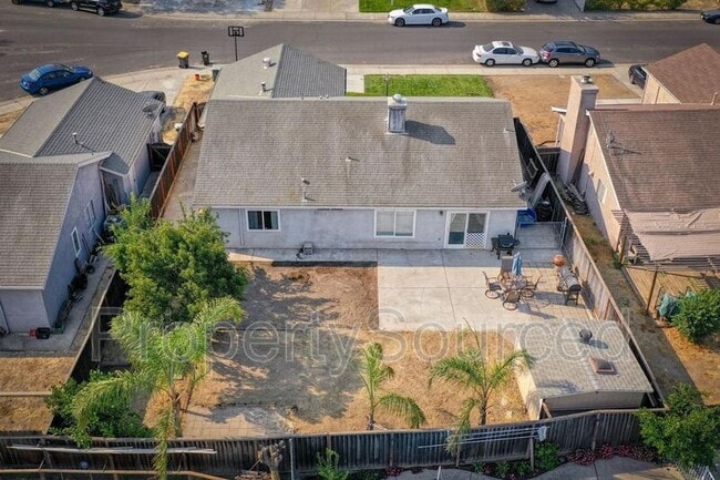 Building Photo - 1241 Shawn Ct