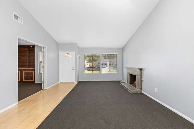 Building Photo - 1471 Autumn Woods Pl