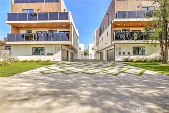 Building Photo - 5648 Cartwright Ave