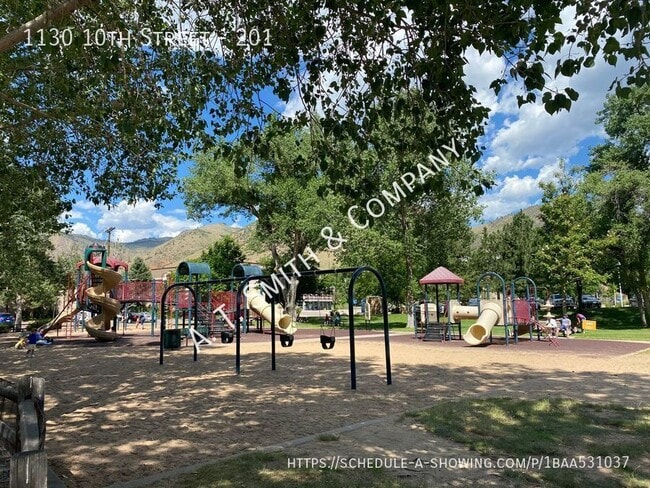 Building Photo - 1130 10th St