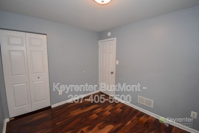 Building Photo - 1401 Kathleen Ct