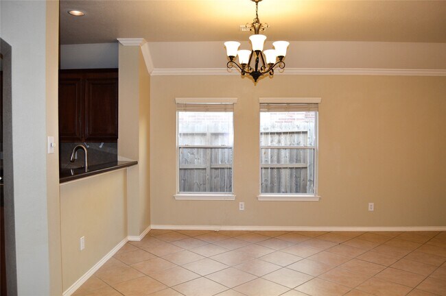 Building Photo - 17115 Sheffield Pines Ln