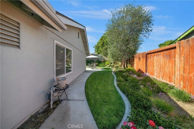 Building Photo - 25235 Arder Ct