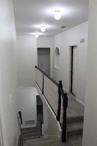 Building Photo - 2243 Ellis Dr