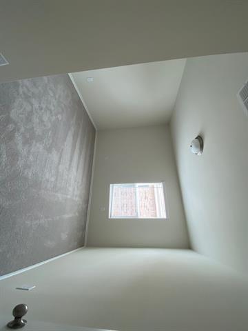 Building Photo - 405 S Hopson St