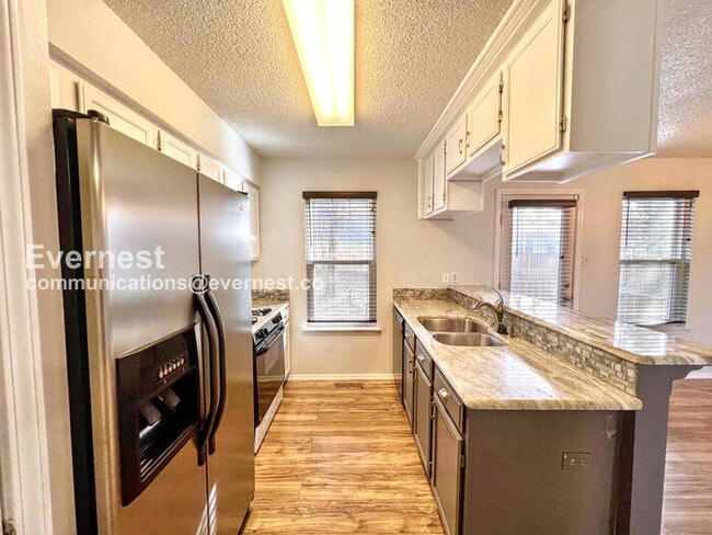 Building Photo - 1709 Gamble Rd