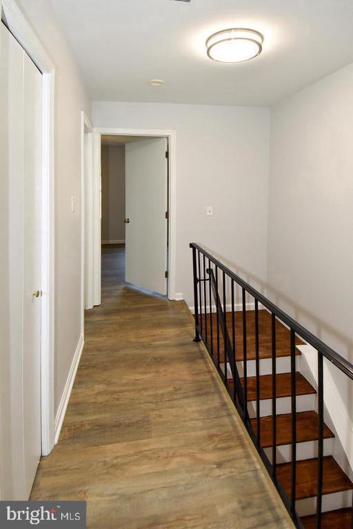 Building Photo - 10451 Malone Ct