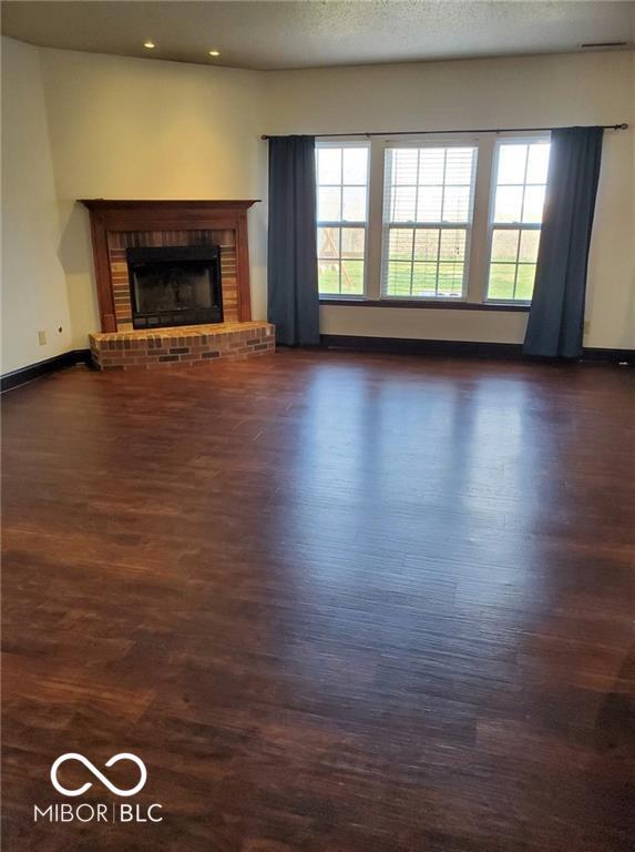 Building Photo - 5643 N Rockingham Ln